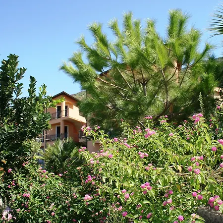 Pietre Bianche פיצו