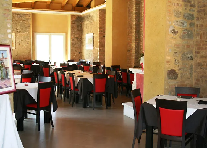 Pietre Bianche 4* פיצו