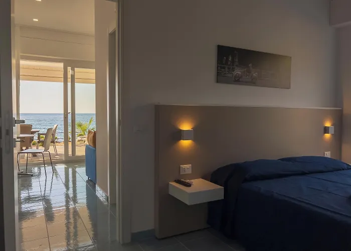 Pietre Bianche מלון דירות פיצו