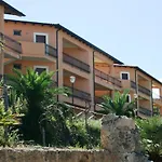 Aparthotel Pietre Bianche Pizzo (Calabria)
