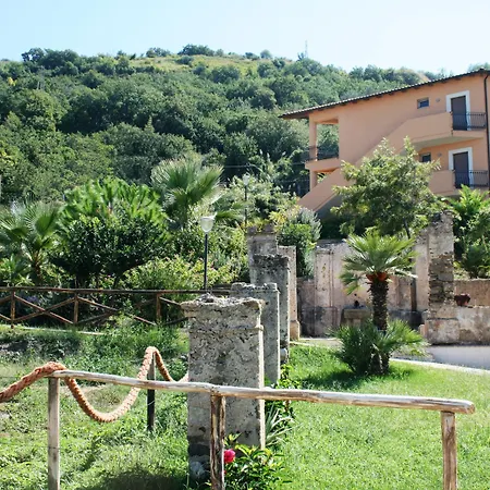 Pietre Bianche Apartahotel