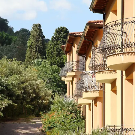 Aparthotel Pietre Bianche Pizzo (Calabria)