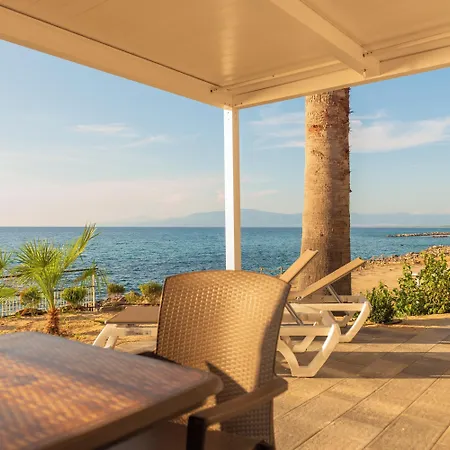 Pietre Bianche Aparthotel 4*