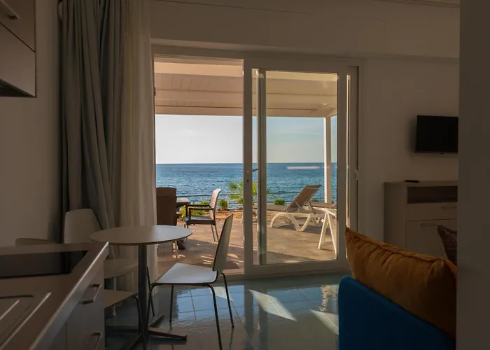 Pietre Bianche 4* פיצו