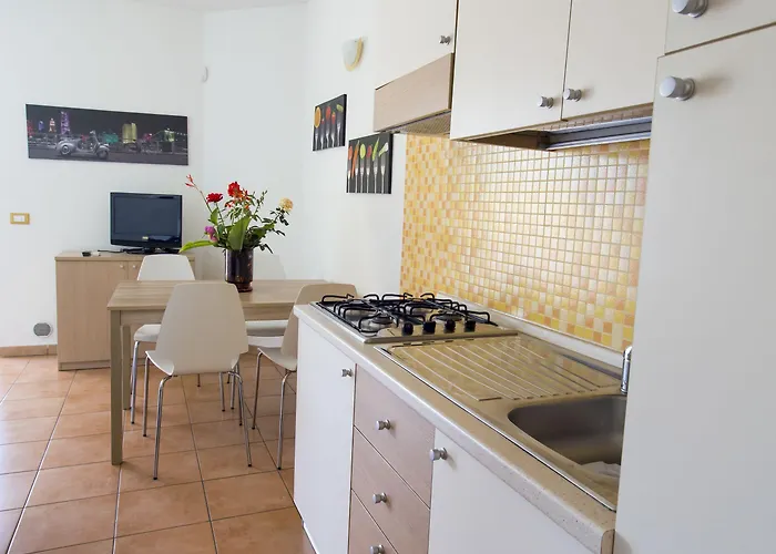 מלון דירות Pietre Bianche פיצו