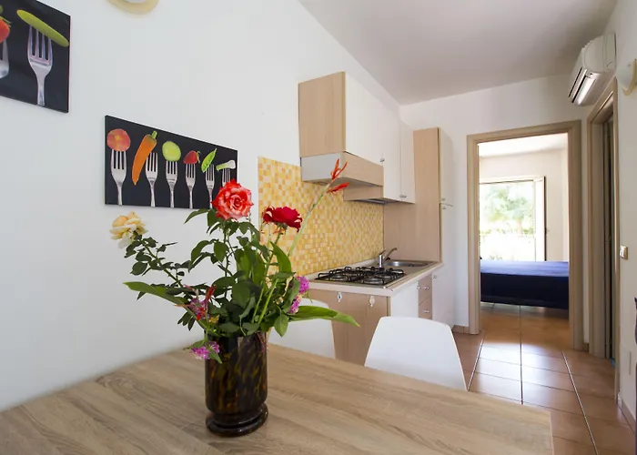 Pietre Bianche מלון דירות פיצו