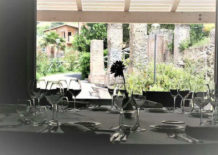 Pietre Bianche מלון דירות 4*